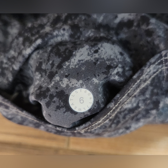 Lululemon Fast & Free Tight II - Picture 4 of 4